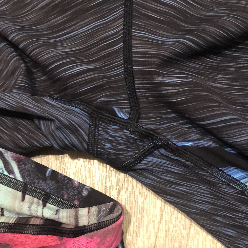 Lululemon - Picture 2 of 5